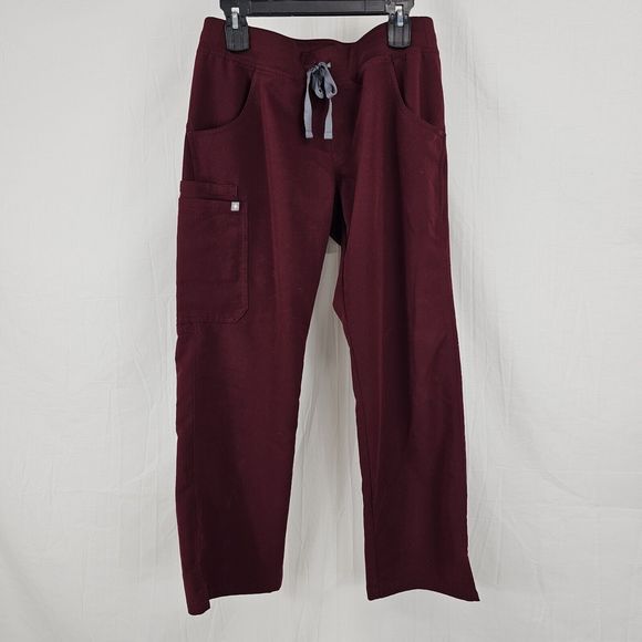 Burgundy Figs Kade Cargo Scrub Pants Women's Size Petite Medium - Picture 3 of 9